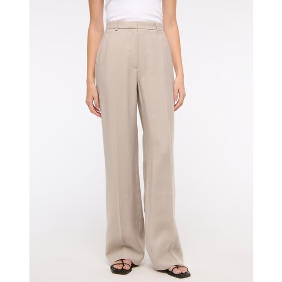 ABERCROMBIE & FITCH Drapey Tailored Wide Leg Pant Sand Sz M Long NWT {W38} - Picture 2 of 5